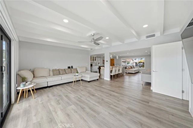2858 W Keys, Anaheim, CA 92804