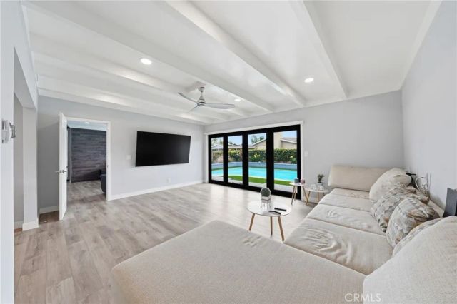 2858 W Keys, Anaheim, CA 92804
