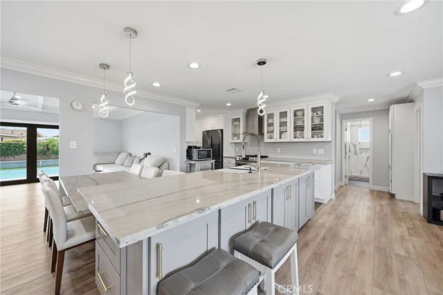 2858 W Keys, Anaheim, CA 92804