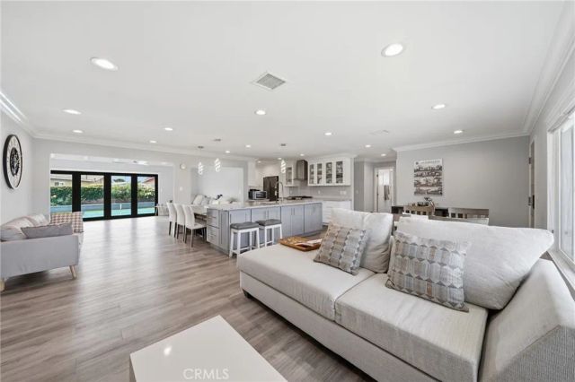 2858 W Keys, Anaheim, CA 92804
