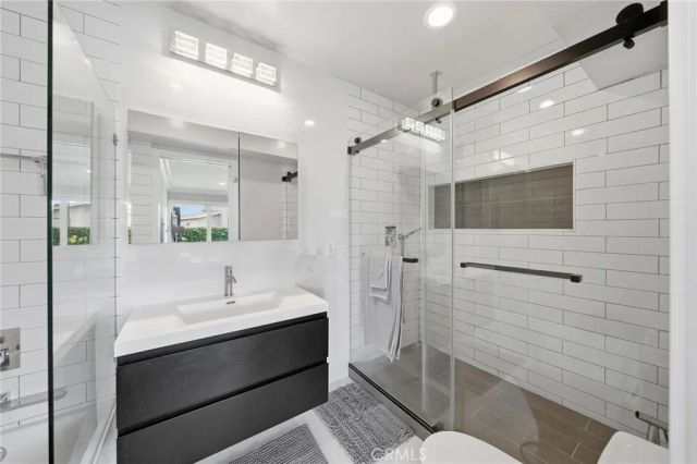 2858 W Keys, Anaheim, CA 92804