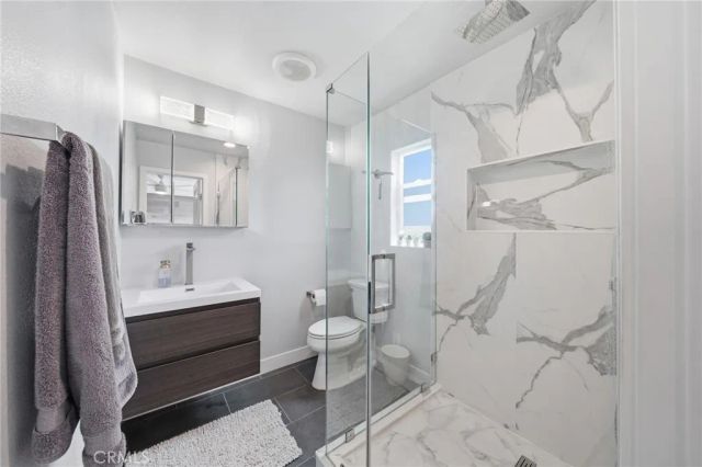 2858 W Keys, Anaheim, CA 92804