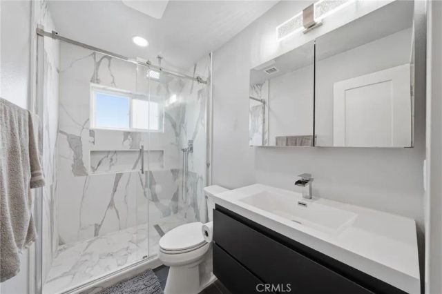 2858 W Keys, Anaheim, CA 92804