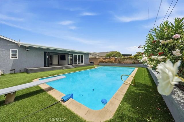 2858 W Keys, Anaheim, CA 92804