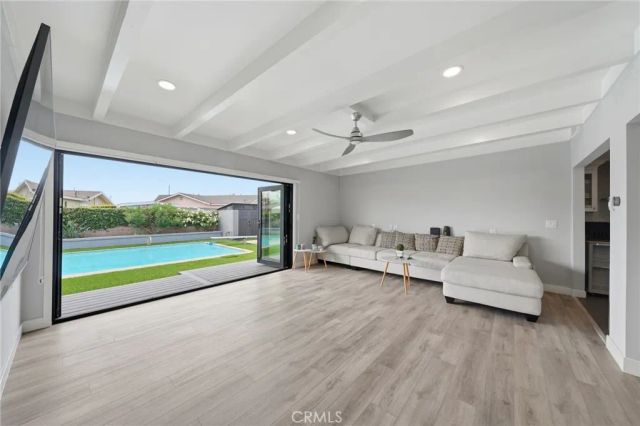2858 W Keys, Anaheim, CA 92804