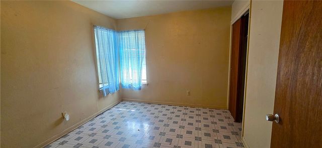 5813 Woodhaven Dr, Corpus Christi, TX 78412