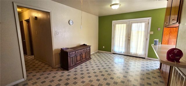 5813 Woodhaven Dr, Corpus Christi, TX 78412