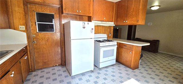 5813 Woodhaven Dr, Corpus Christi, TX 78412