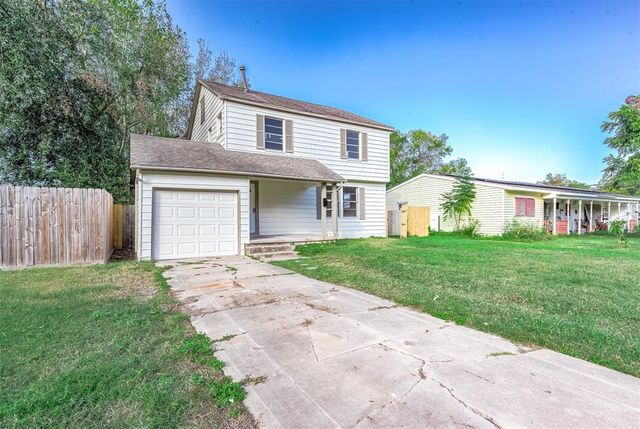 314 13th Avenue N, Texas City, TX 77590