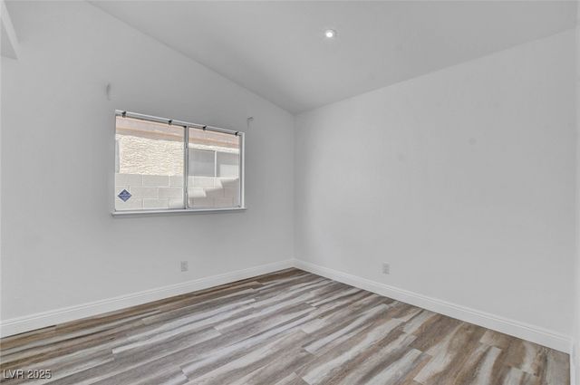 9028 Cypress Point Way, Las Vegas, NV 89117