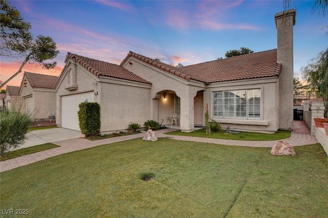 9028 Cypress Point Way, Las Vegas, NV 89117