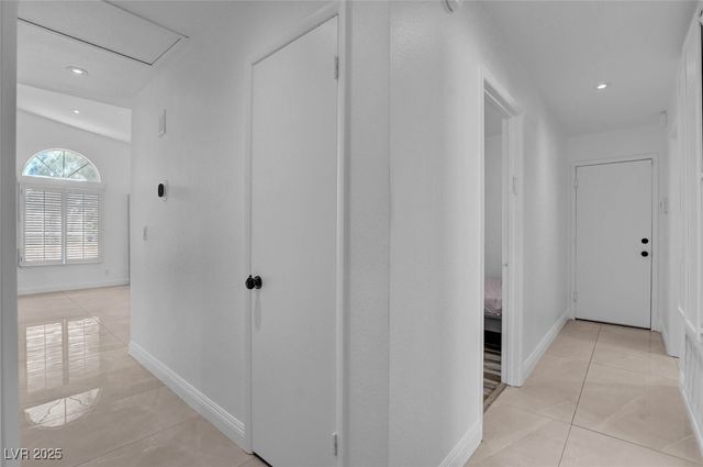 9028 Cypress Point Way, Las Vegas, NV 89117