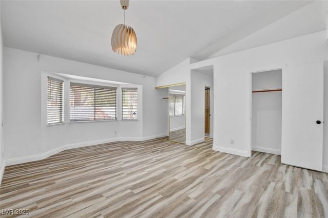 9028 Cypress Point Way, Las Vegas, NV 89117