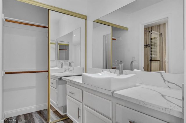 9028 Cypress Point Way, Las Vegas, NV 89117