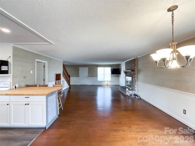 819 Triple Creek Road, Mount Croghan, SC 29727