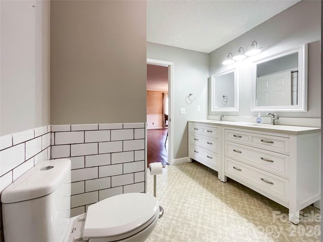 819 Triple Creek Road, Mount Croghan, SC 29727
