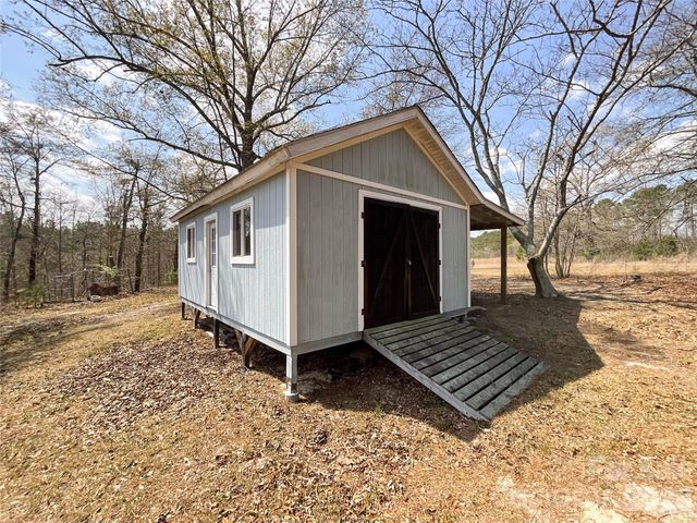 819 Triple Creek Road, Mount Croghan, SC 29727