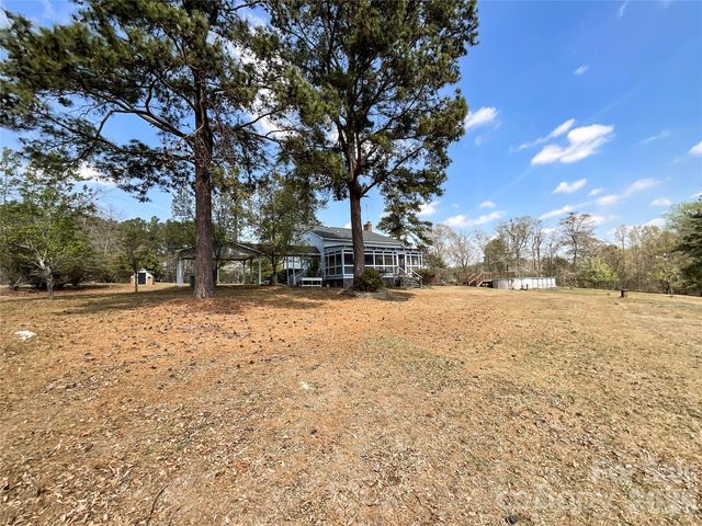 819 Triple Creek Road, Mount Croghan, SC 29727