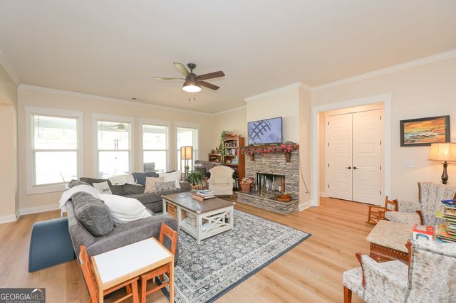 275 Graceton Farms Drive, Senoia, GA 30276