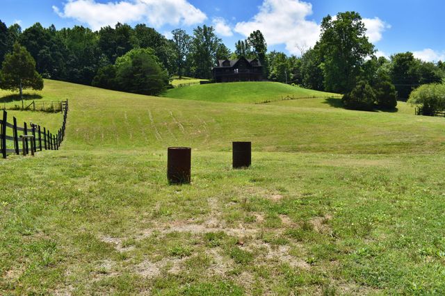 1319 Ideal Valley Road, Spring City, TN 37381
