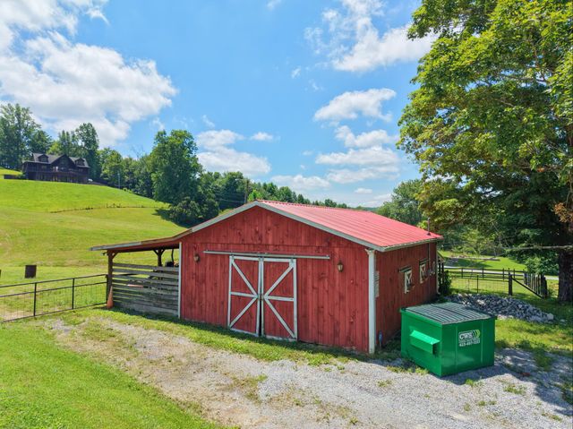 1319 Ideal Valley Road, Spring City, TN 37381