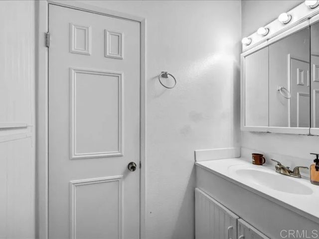 202 Candice Place, Vista, CA 92083