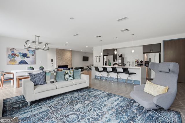 775 Juniper Street NE 322, Atlanta, GA 30308