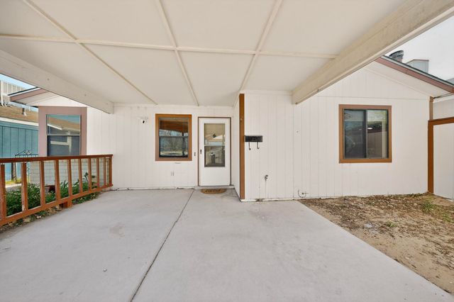 4892 Turquoise Drive NE, Rio Rancho, NM 87124