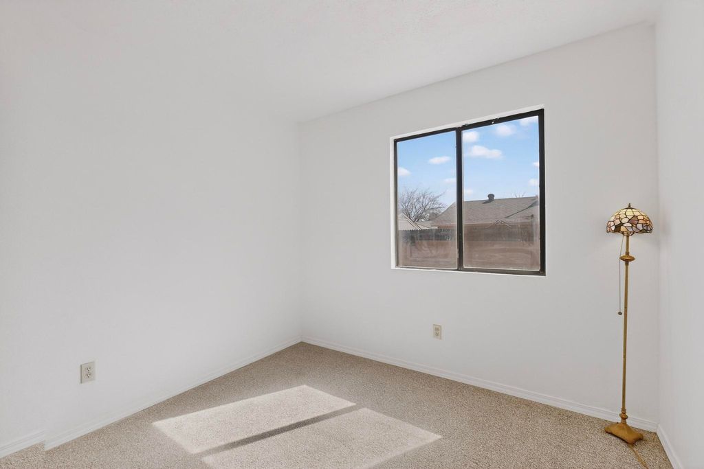 Image 25 of property listing at 4892 Turquoise Drive NE, Rio Rancho, NM 87124