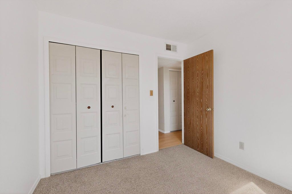 Image 26 of property listing at 4892 Turquoise Drive NE, Rio Rancho, NM 87124