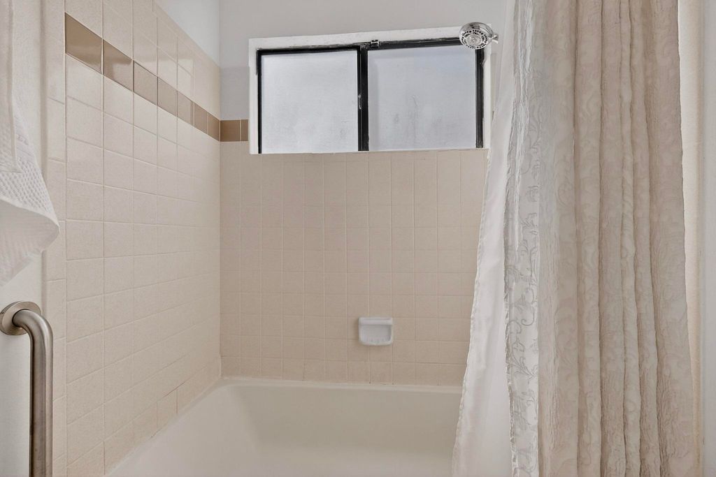 Image 30 of property listing at 4892 Turquoise Drive NE, Rio Rancho, NM 87124