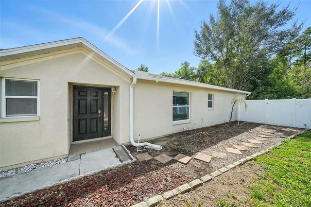 18312 SNOWDONIA DRIVE, Land O Lakes, FL 34638