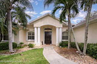 2412 Woodfield Circle, Melbourne, FL 32904