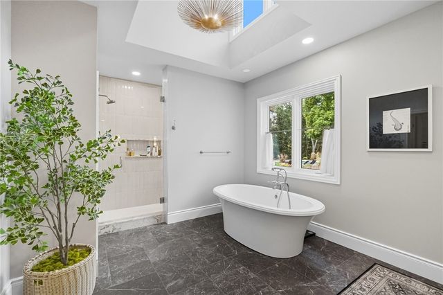 5056 Bear Run Rd, Cranberry Twp, PA 16066