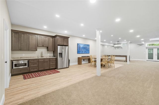 5056 Bear Run Rd, Cranberry Twp, PA 16066