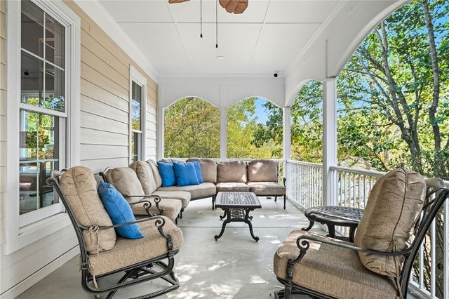 5056 Bear Run Rd, Cranberry Twp, PA 16066