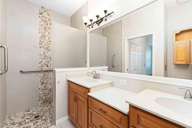8115 VICTORIA FALLS CIRCLE, Sarasota, FL 34243