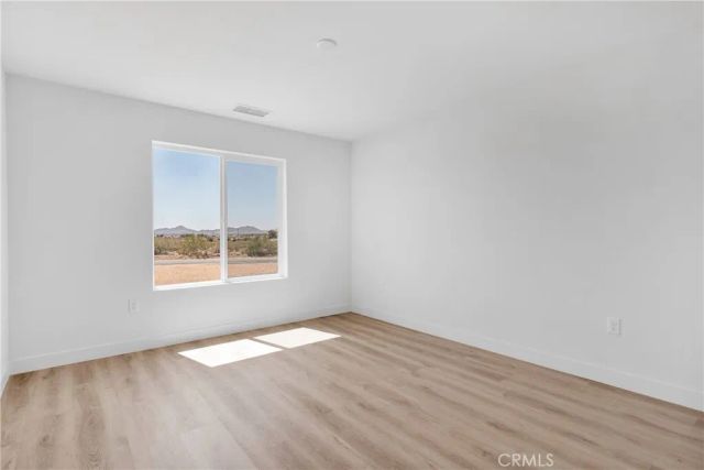 24617 Pala Road, Apple Valley, CA 92307