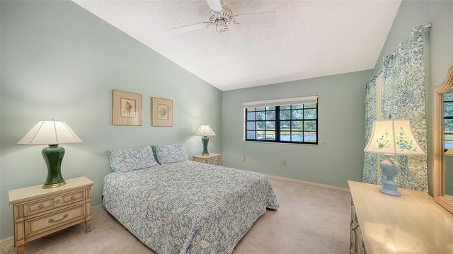 5456 HAMPSTEAD HEATH 20, Sarasota, FL 34235