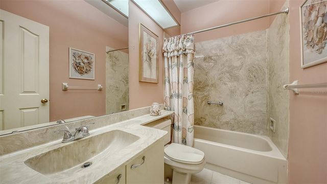 5456 HAMPSTEAD HEATH 20, Sarasota, FL 34235