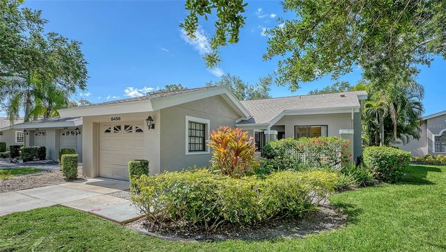 5456 HAMPSTEAD HEATH 20, Sarasota, FL 34235