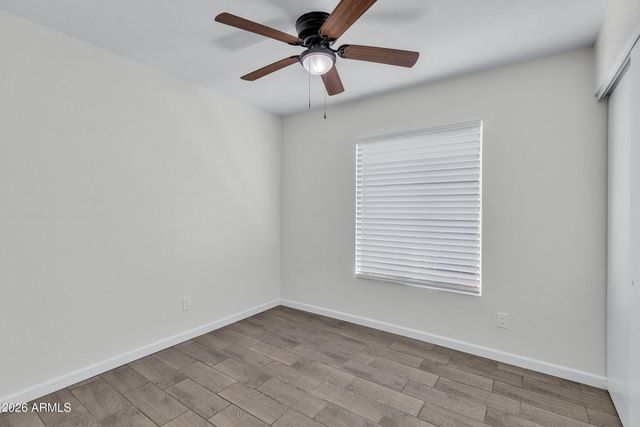 5543 W GOLDEN Lane, Glendale, AZ 85302