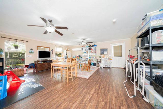 350 Shannas Trl, Tatum, TX 75691