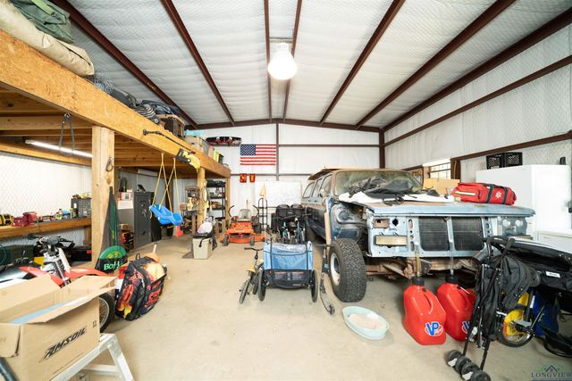 350 Shannas Trl, Tatum, TX 75691