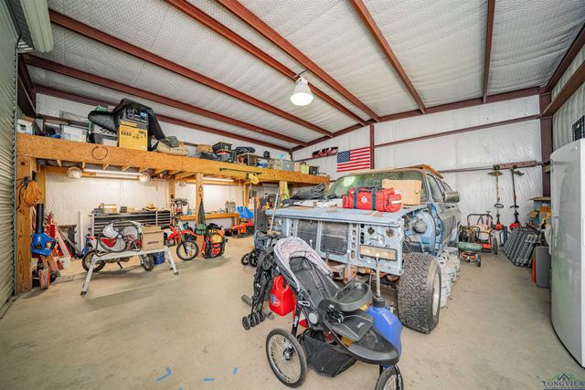 350 Shannas Trl, Tatum, TX 75691