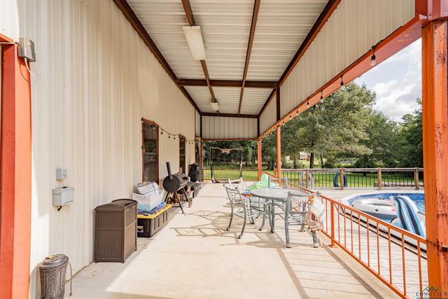 350 Shannas Trl, Tatum, TX 75691