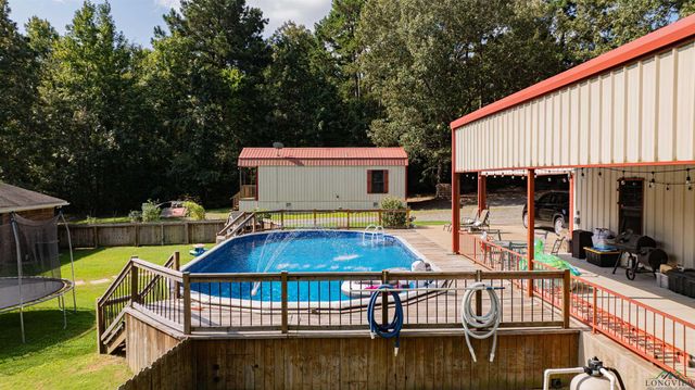 350 Shannas Trl, Tatum, TX 75691