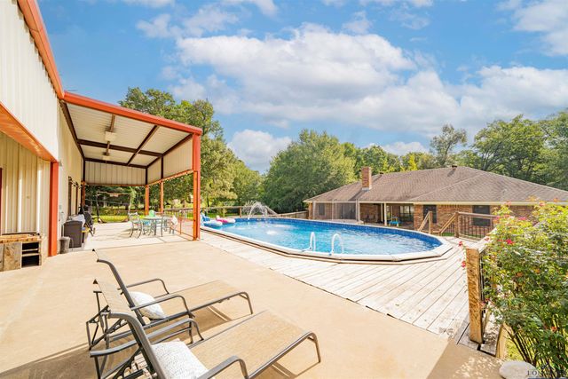 350 Shannas Trl, Tatum, TX 75691