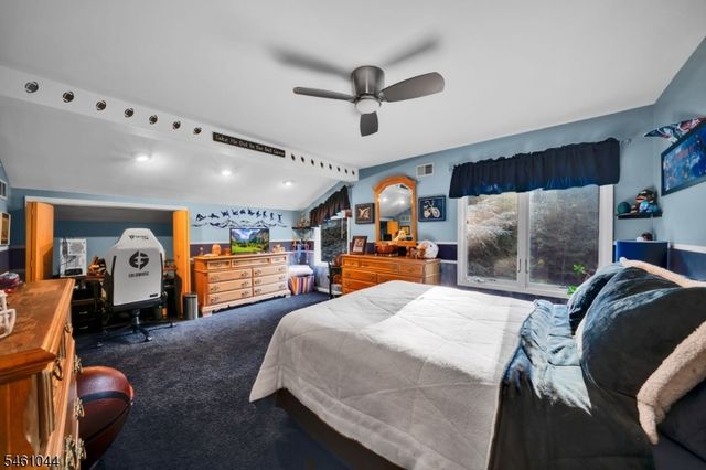 22 Cambridge Dr, Warren Twp., NJ 07059