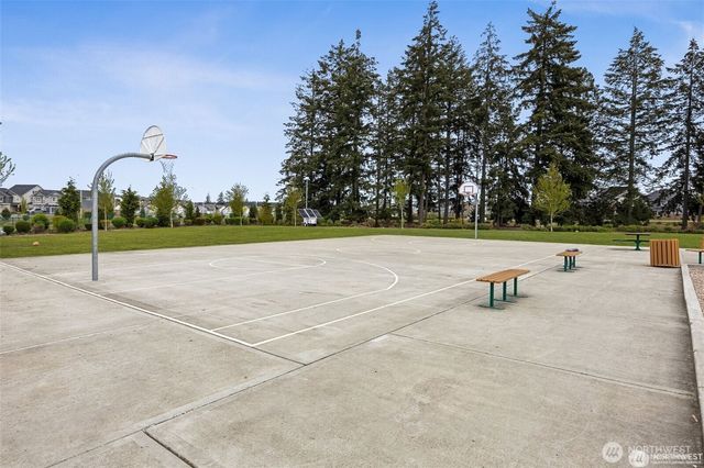 10743 183rd Street E, Puyallup, WA 98374